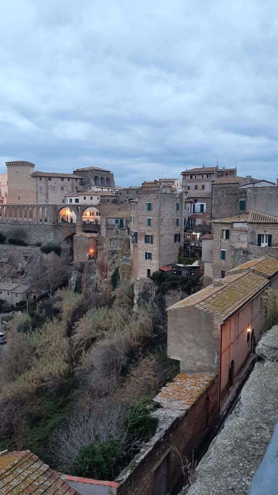 La Casa Romantica nel Ghetto Pitigliano Esterno foto