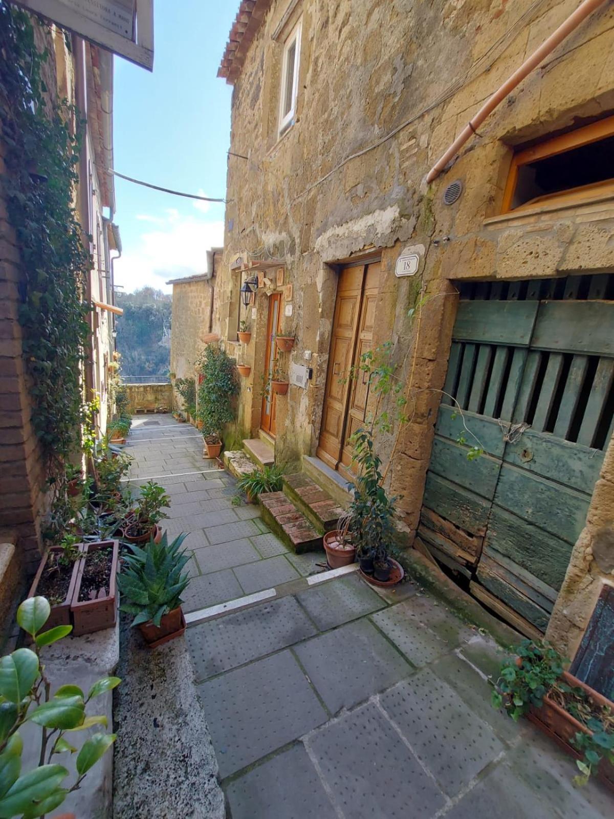 La Casa Romantica nel Ghetto Pitigliano Esterno foto